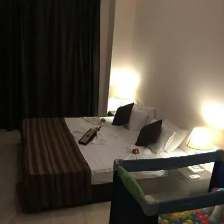 Bohemi Aparthotel